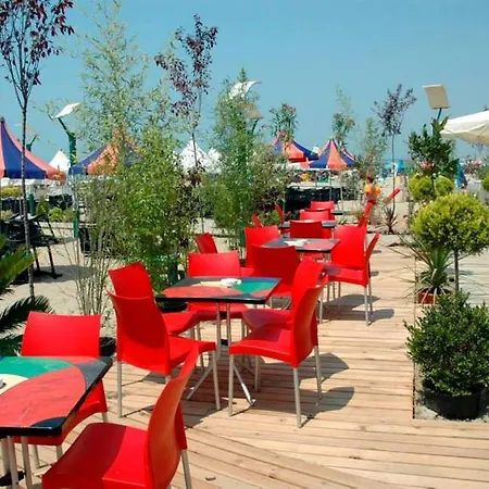 Vela Hotel Kryemëdhej