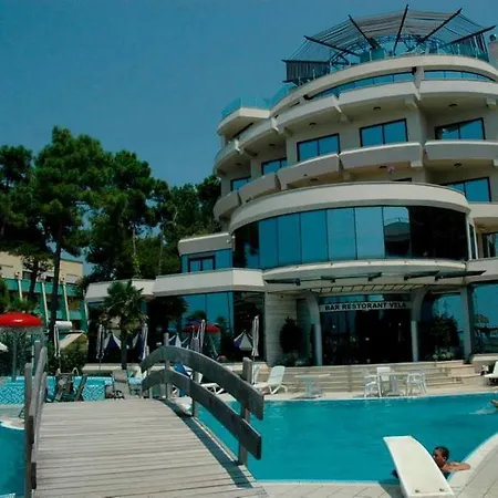 Vela Hotel Kryemëdhej