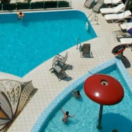 Hotel Vela Kryemëdhej