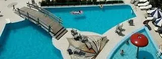 Vela Hotel